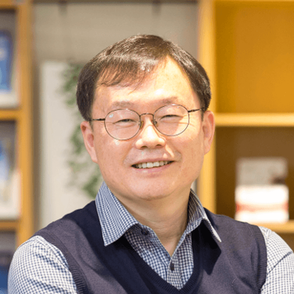 Dr. Seung Goo Lee